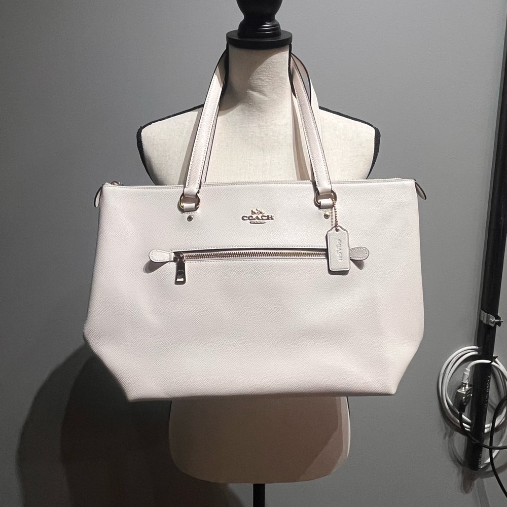Coach Pebble Leather Tote in Pale Off White